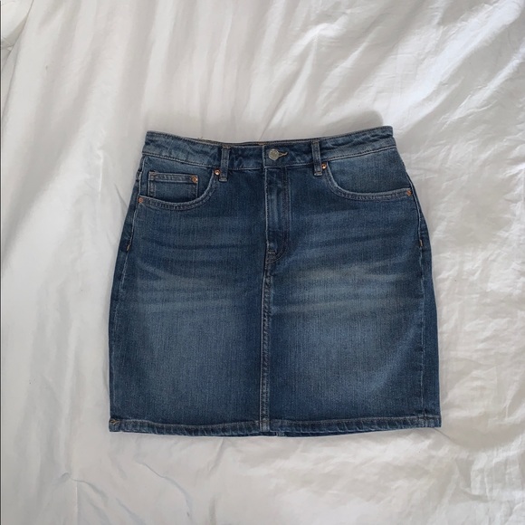 H&M Denim Skirt - Picture 2 of 3